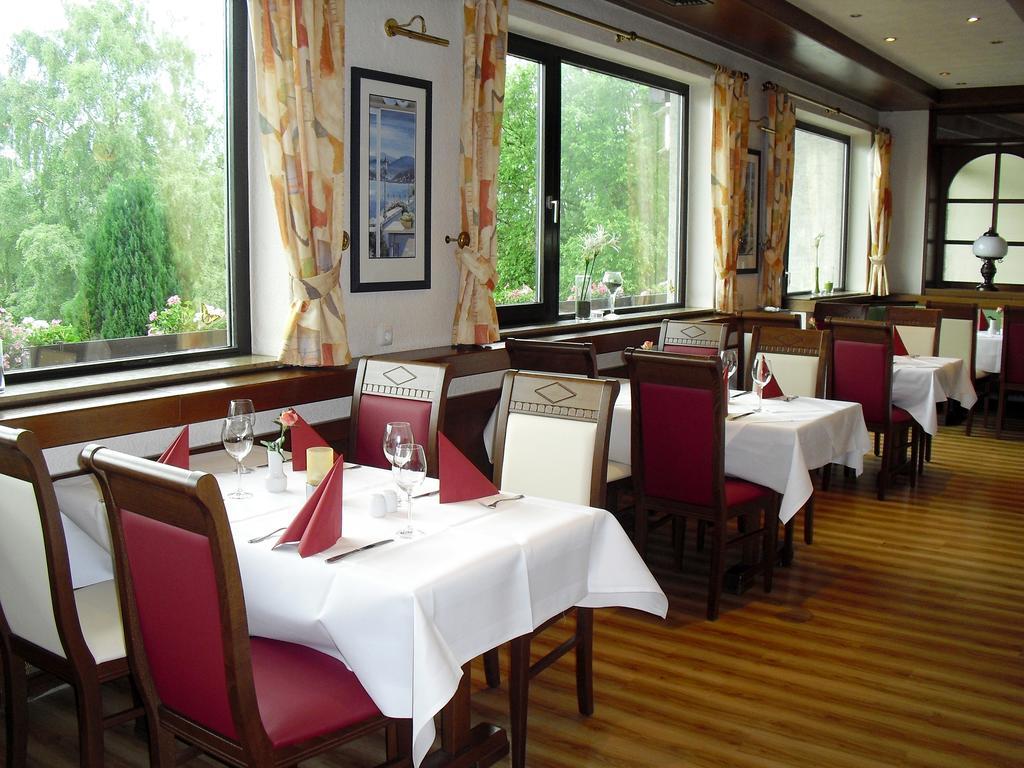 Wohlfuehlhotel Der Jaegerhof Willebadessen ภายนอก รูปภาพ